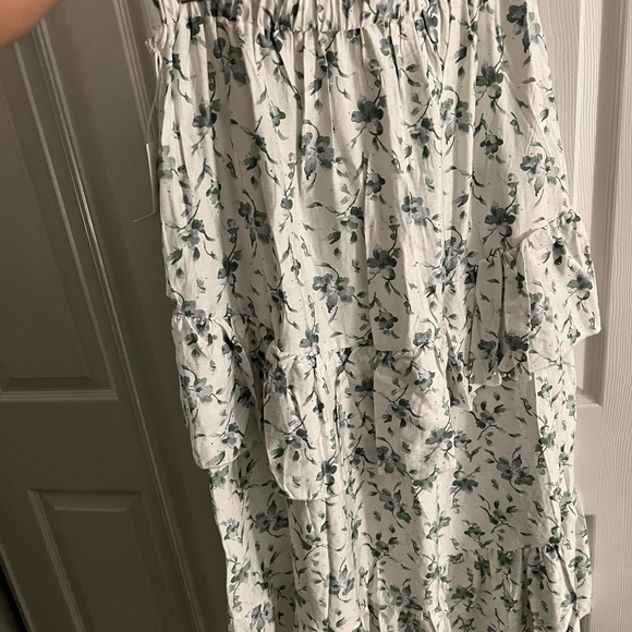 Floral Ruffle skirt - Picture 2 of 5